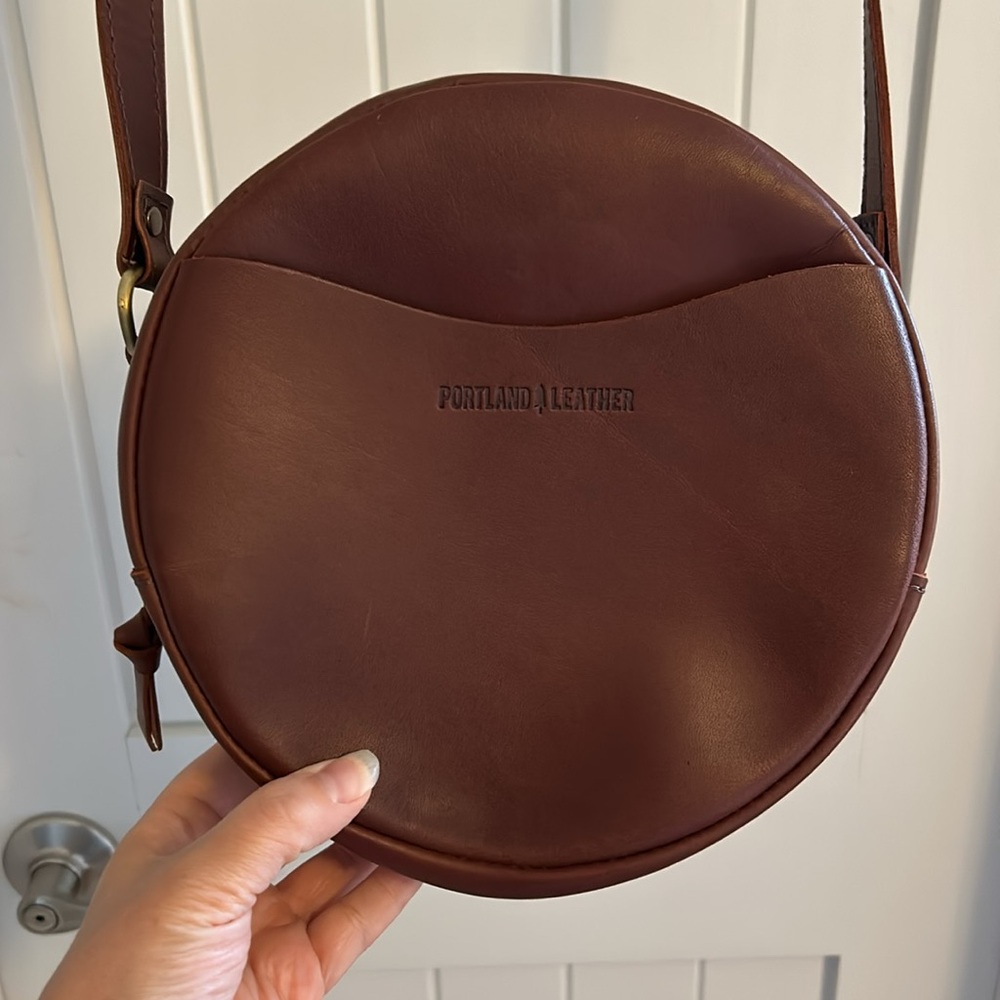 Portland Leather Round Crossbody Bag in Chestnut Brown - Picture 7 of 12